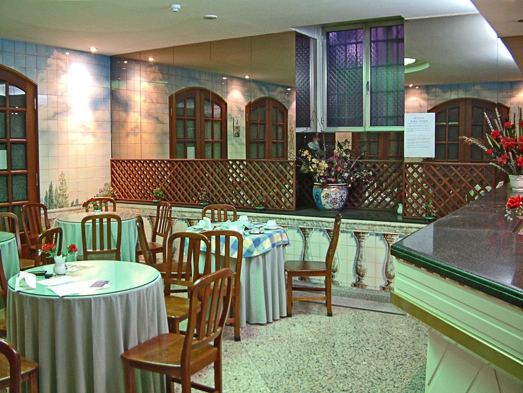 Casa De Retiros N. S. Perpetuo Socorro Hotel Guimaraes Exterior photo