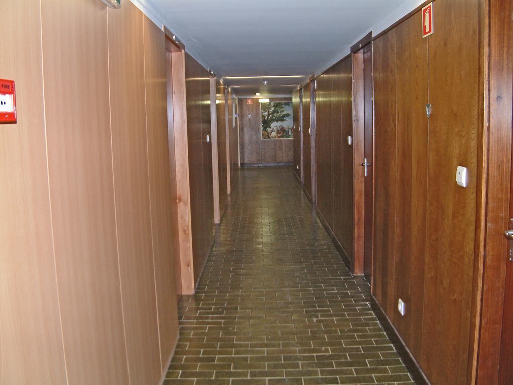 Casa De Retiros N. S. Perpetuo Socorro Hotel Guimaraes Exterior photo